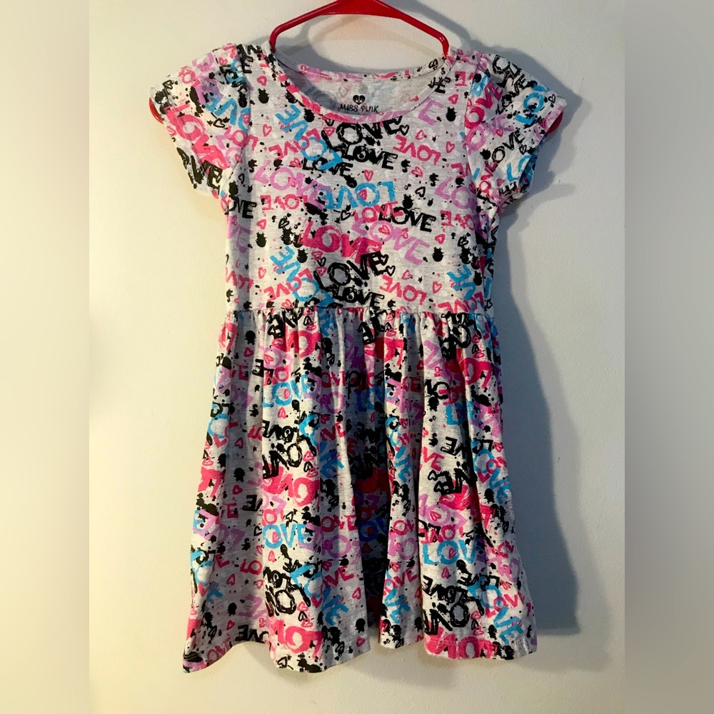 Miss Pink | Girls Size 7 "LOVE" Print Gray Dress